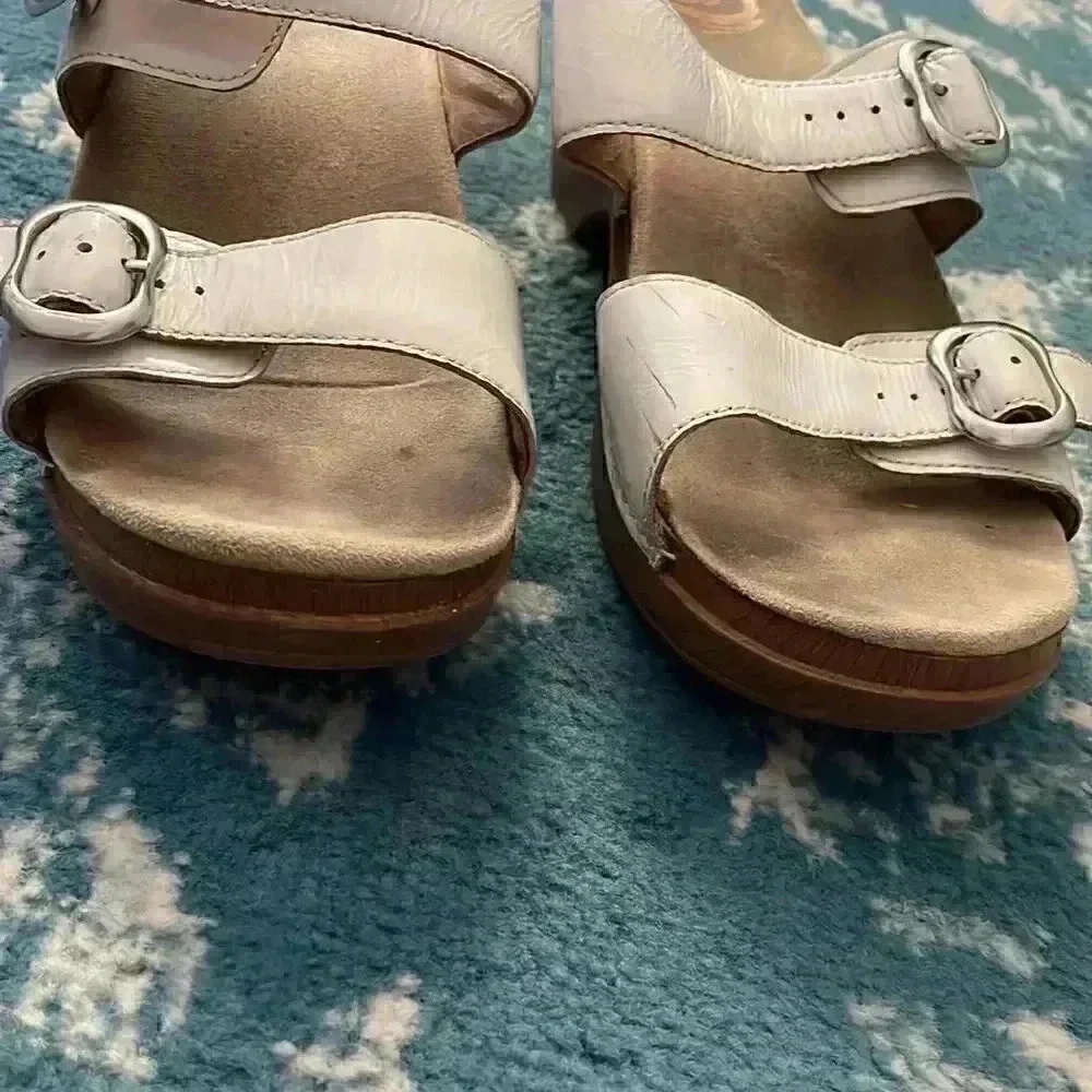 Dansko white patent leather slip on buckle sandals 41